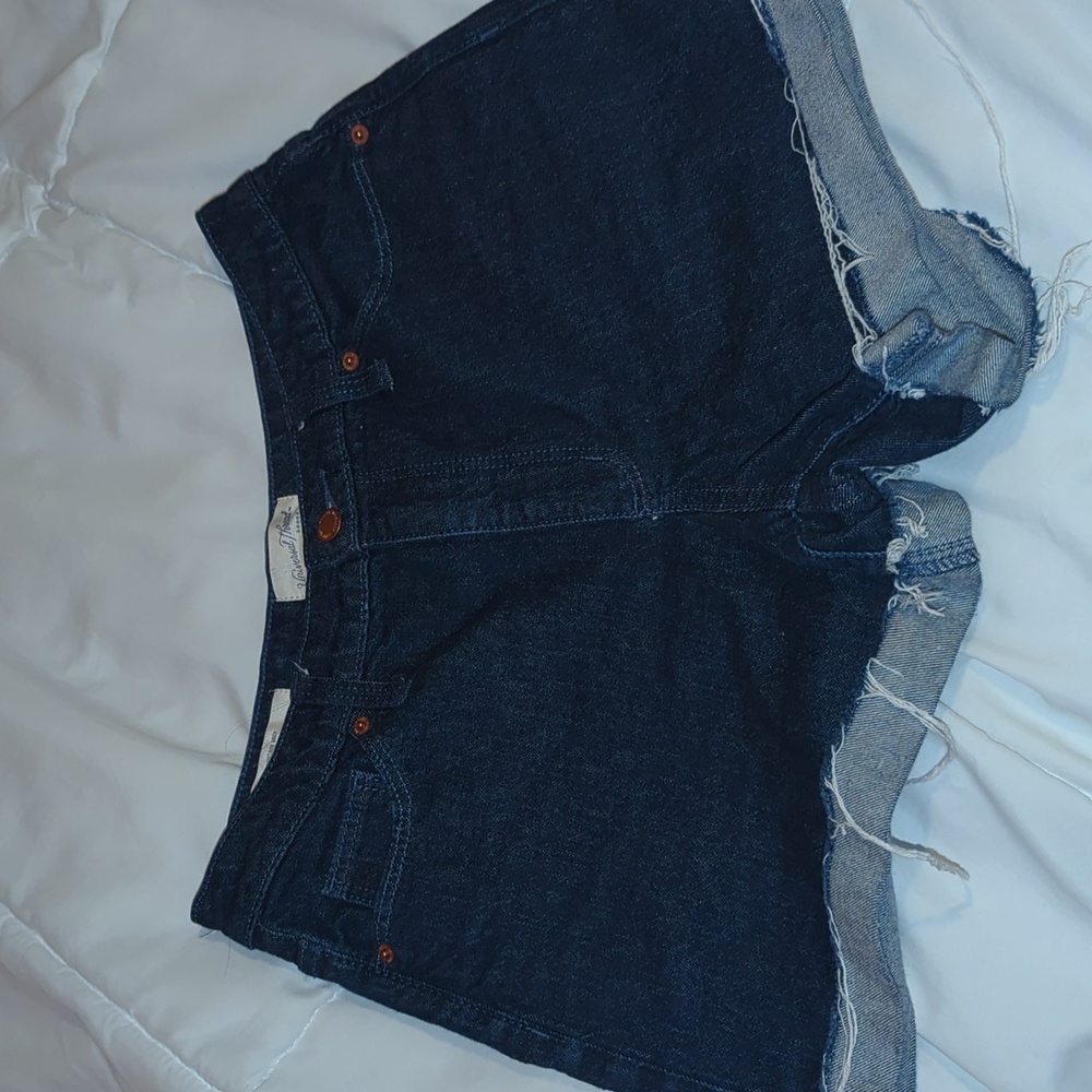 Universal Thread vintage midi Jean shorts